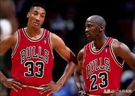 美记:若交易浓眉或要有第3方 鹿网船湖都有机会