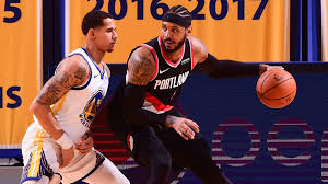 雷迪克:肯纳德必须自己持球推进 他执行很到位