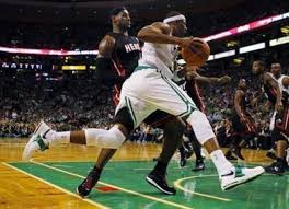 文班亚马距评奖资格差1场 马刺确保其达标出场